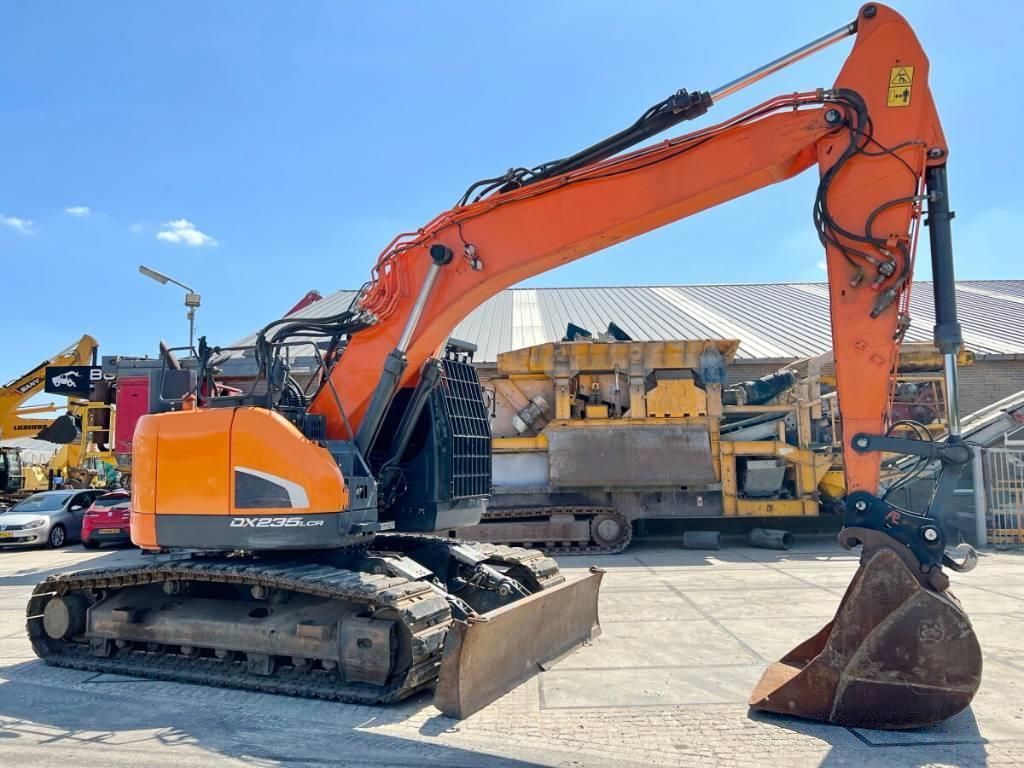Doosan dx235lcr-5 Koparka gąsienicowa 36 000 €