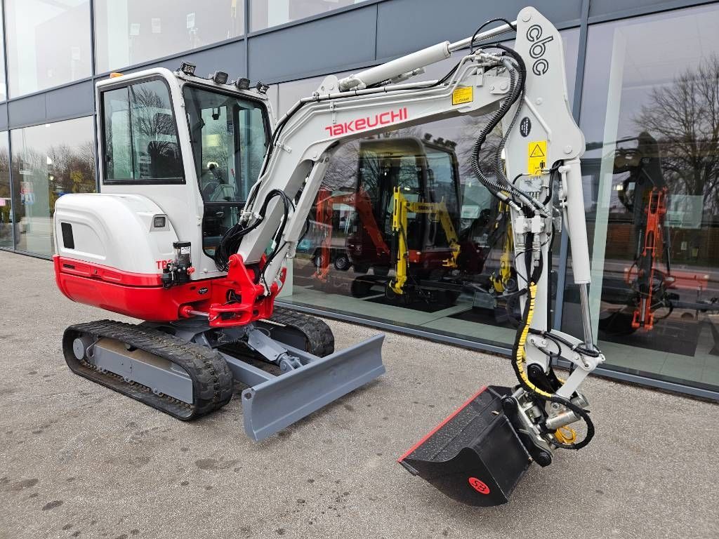 Takeuchi TB 230 Minibagger 28.088 €