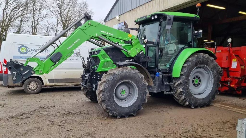 E-FARM: Deutz-Fahr 6135C RVShift - Traktor - id C9XHML1 - 82.500 € - Baujahr: 2023 - Abgelesene Motorstunden: 880,Motorleistung (PS): 135,Frankreich