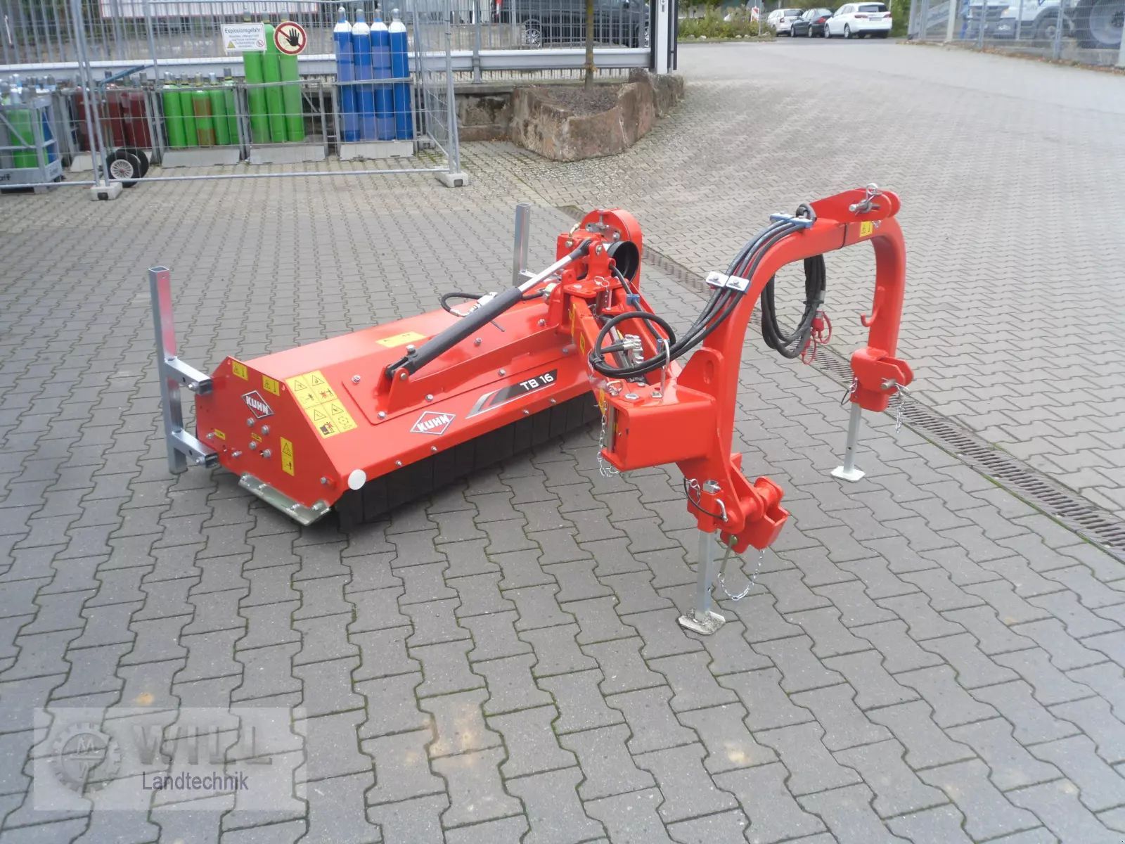 E-FARM: Kuhn TB 16 - Verge mower - id NWRIID7 - €7,226 - Year of construction: 2022 - Germany