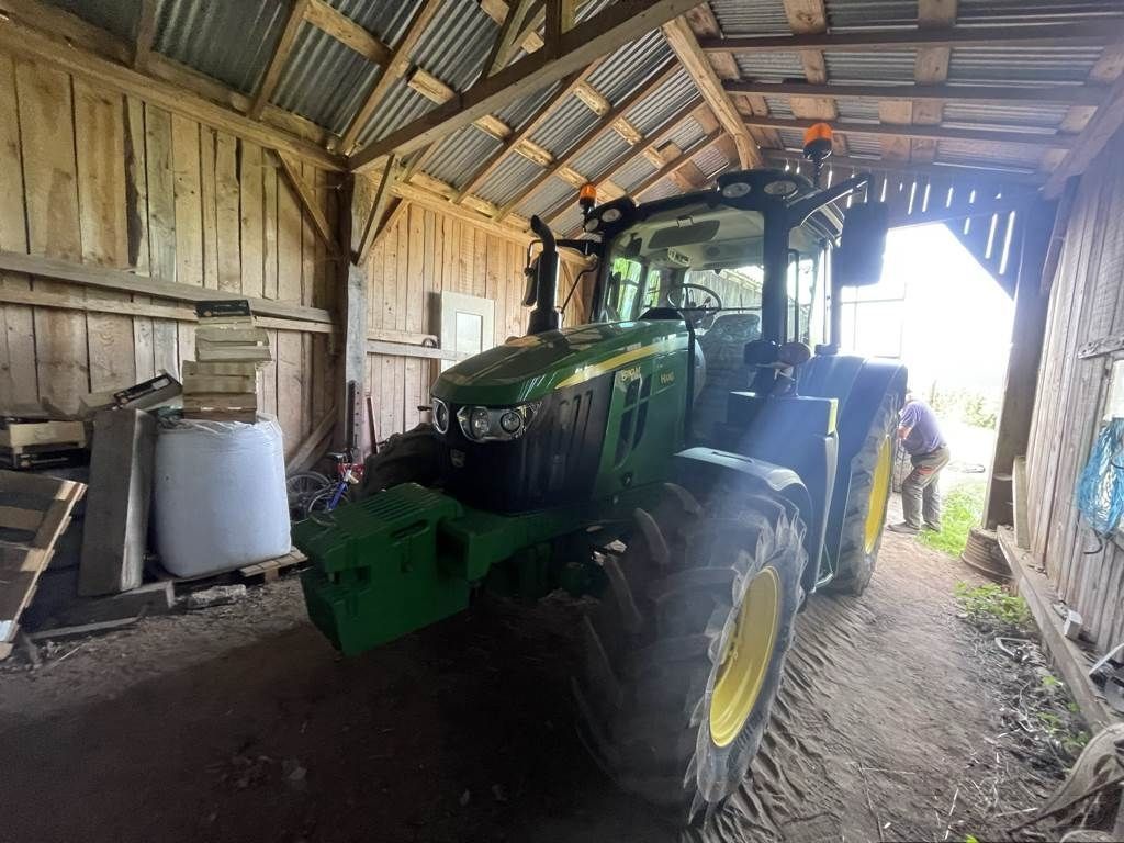 E-FARM: John Deere 6110 M - Tractor - id WJRJTB7 - €69,500 - Year of construction: 2021 - Engine hours: 2,650,France