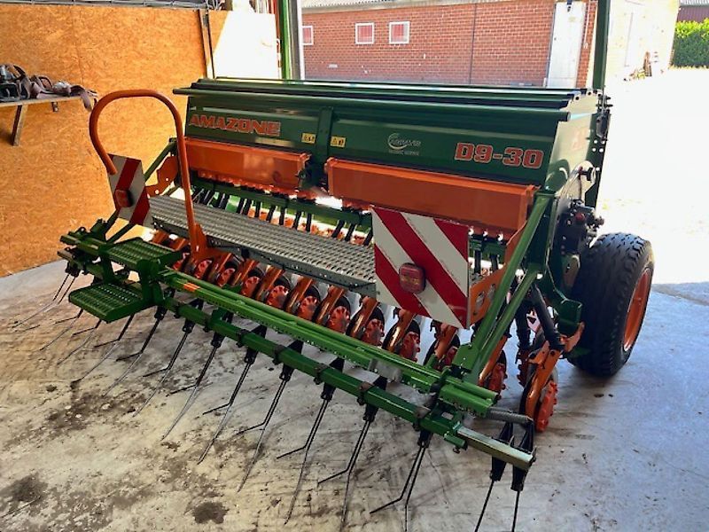 Amazone d9-30 super Σπάρτικη μηχανή 10.000 €