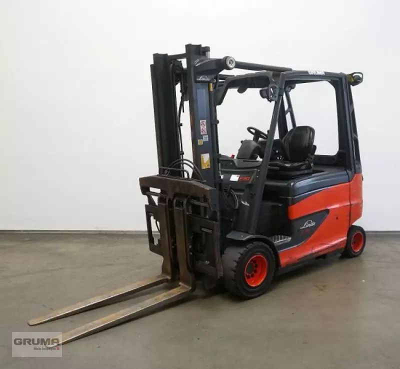 E-FARM: Linde e 30/600 hl 387 - Carrello elevatore - id SMVN5WH - 10.900 € - Anno di costruzione: 2016 - Ore: 5.366,Germania