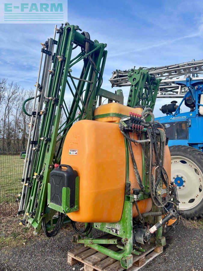 Amazone uf 1200 Sprayer €9,500