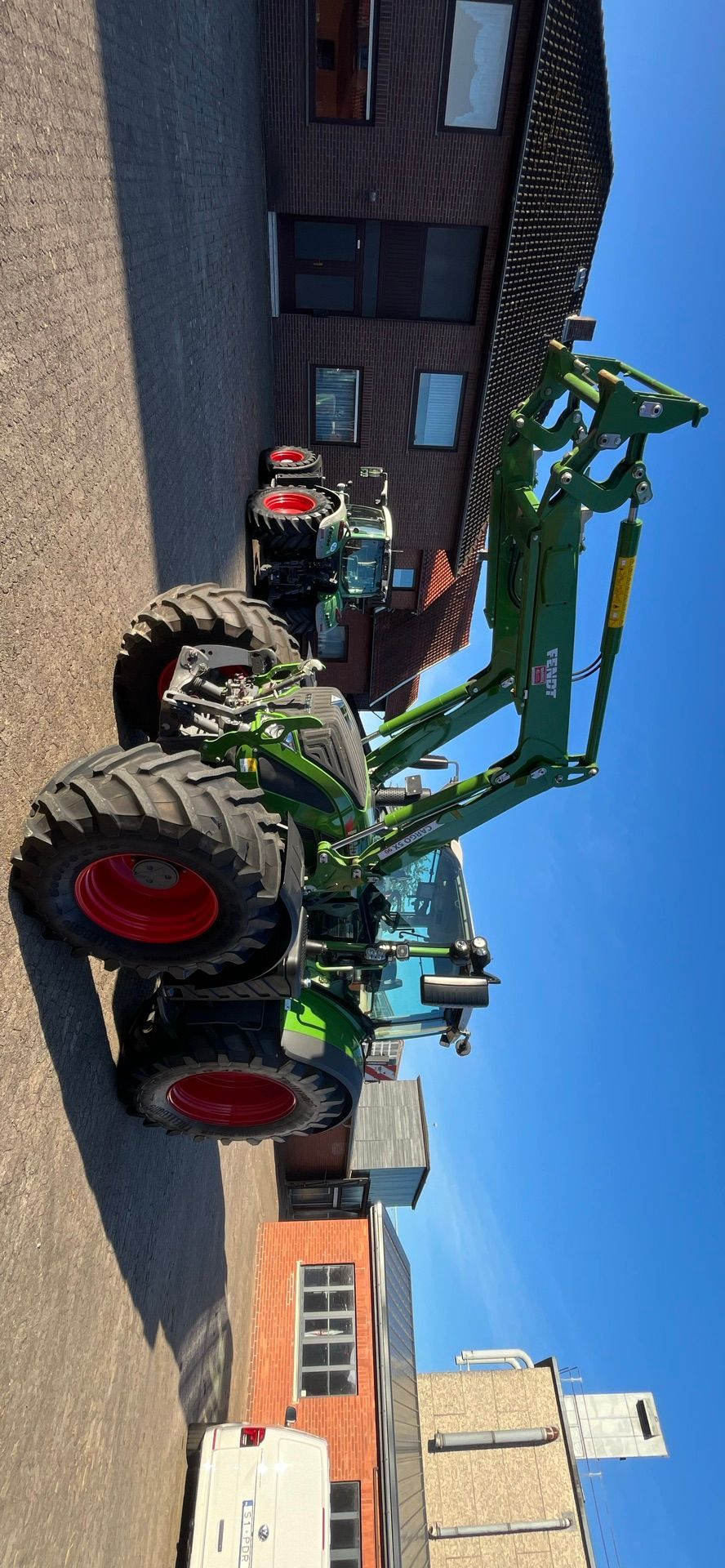 E-FARM: Fendt 724 Vario ProfiPlus - Tracteur - id ESRJCDX - 149 500 € - Année: 2022 - Lecture du nombre d'heure: 4 958,Puissance du moteur (chevaux): 237,Allemagne