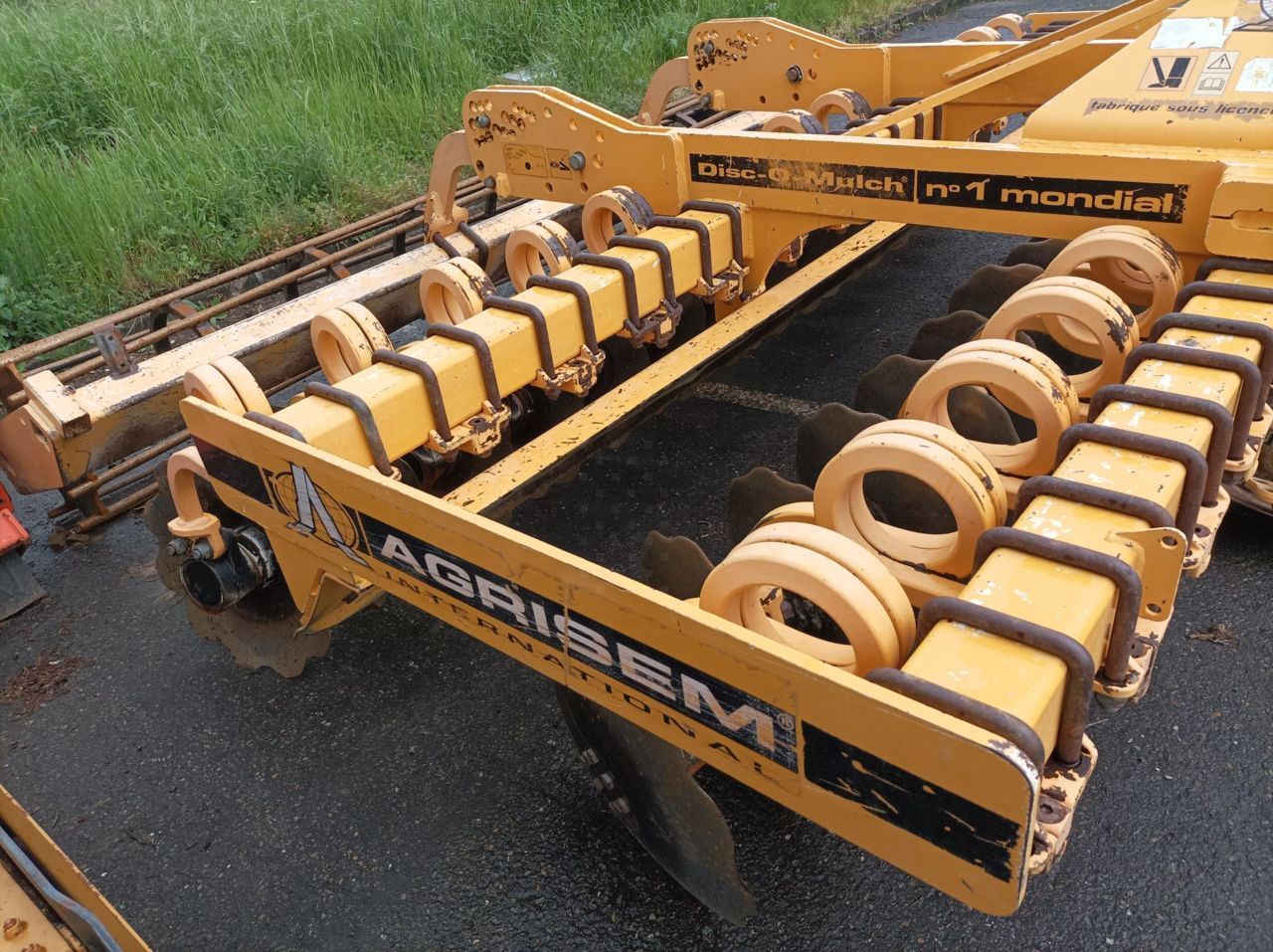 E-FARM: AGRISEM disc-o-mulch gold - Coltivatore - id UMSDYVP - 9.500 € - Anno di costruzione: 2011 - Francia