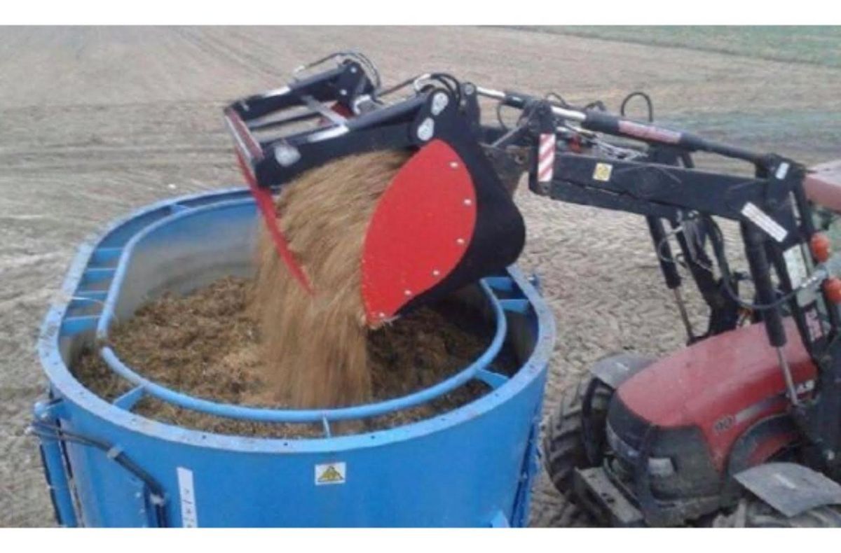 E-FARM: Agromet krokodilgebiss dunggabel / greifschaufel 2.00m - Anbaugerät - id PMCDXCJ - 1.800 € - Polen