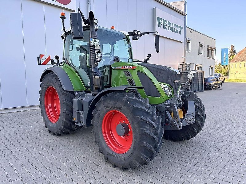E-FARM: Fendt 516 Vario - Tractor - id LEDSEQB - €150,000 - Year of construction: 2022 - Engine hours: 1,100,Engine power (HP): 160,Germany