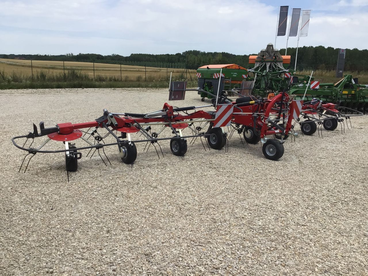 E-FARM: Massey Ferguson TD868 DN - Tedder - id 6DRJMJA - Year of construction: 2023 - France