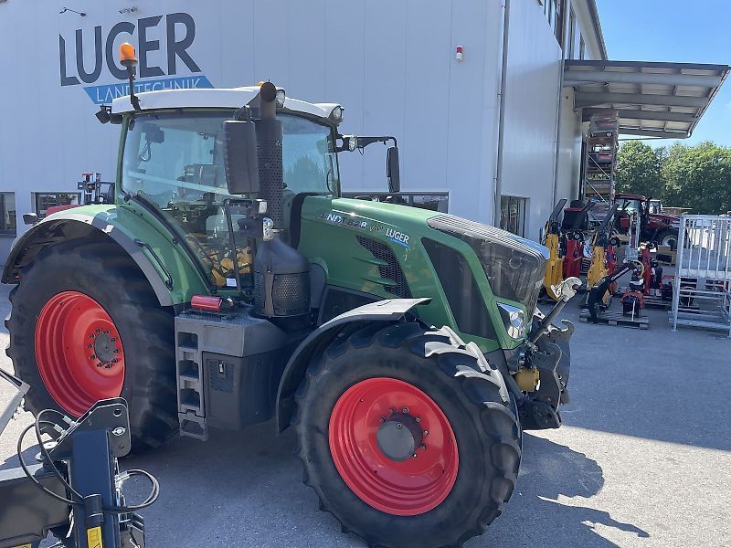 Fendt 828 Vario Profi Plus Τρακτέρ 81.417 €
