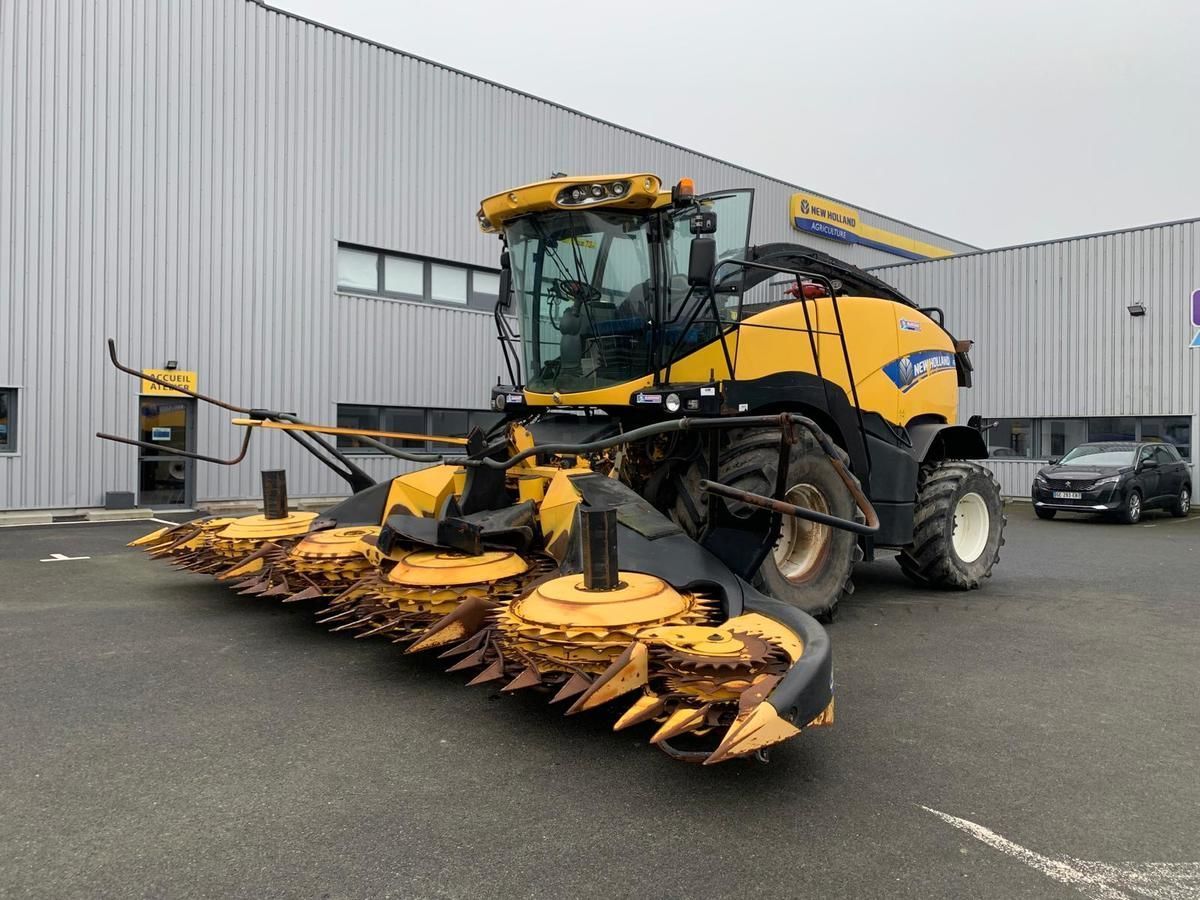New Holland FR 600 Cosechadora de forraje autopropulsada 65.000 €