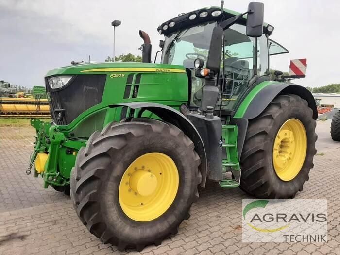John Deere 6250 R Tractor €104,900