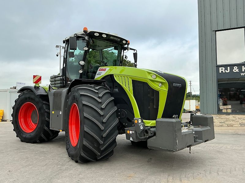 Claas Xerion 5000 Trac Tractor €129,763