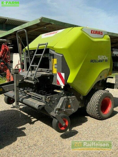 E-FARM: Claas Rollant 520 RC - Baler - id UAAZUV1 - €27,500 - Year of construction: 2021 - Total number of bales produced: 2,850,Germany