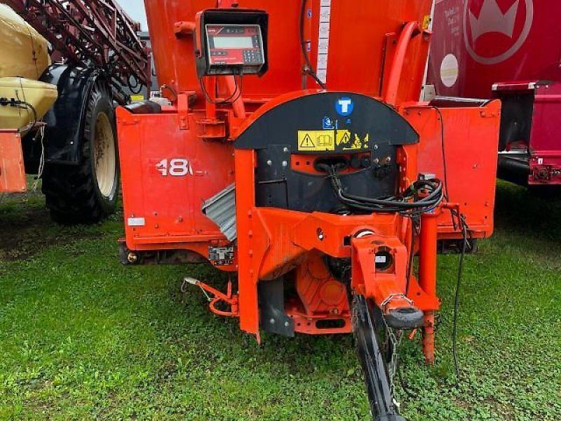 E-FARM: Kuhn profile 1480 - Futtermischwagen - id XSFEADC - 11.950 € - Baujahr: 2013 - Deutschland