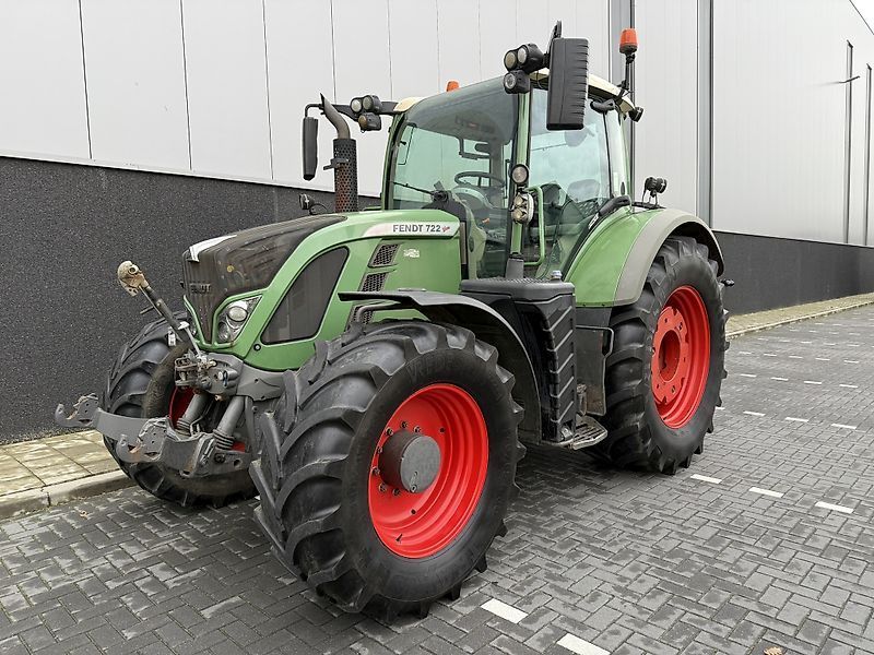 E-FARM: Fendt 722 Vario - Tractor - id 6S6GWFW - €79,500 - Year of construction: 2014 - Engine hours: 6,600,Netherlands
