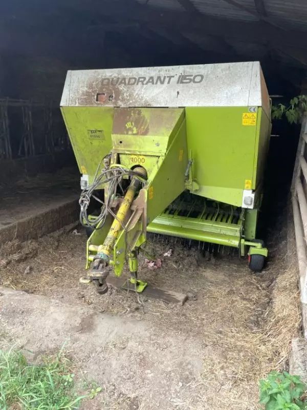 E-FARM: Claas Quadrant 1150 - Prese za baliranje - id 7CN1UQF - 26 000 € - Francuska