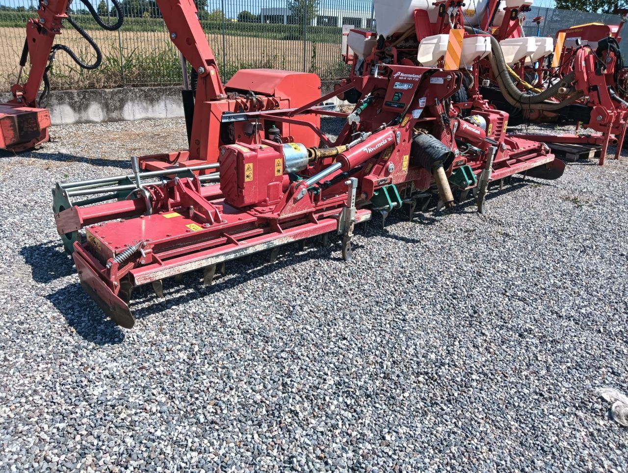 E-FARM: Kverneland ng-h 101 f30 - Herse rotative - id 3CAEHRC - Année: 2014 - Italie