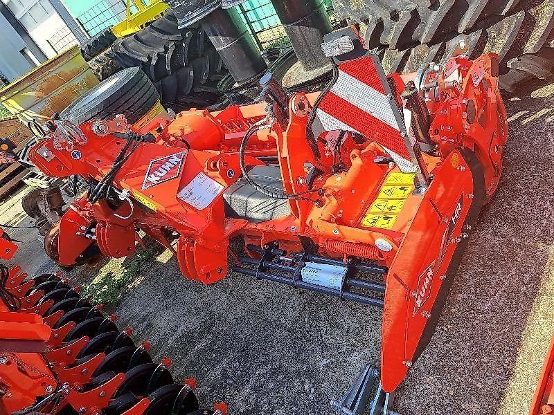 E-FARM: Kuhn HR 3030 - Rastra eléctrica - id X8QQT1H - 20.990 € - Año: 2023 - Alemania