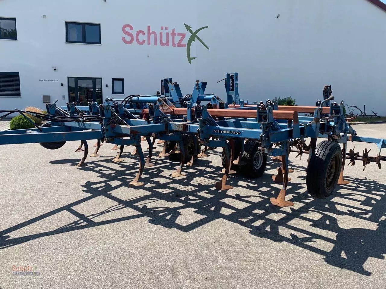 E-FARM: RABE gezogener rabe grubber mit spatenrollegge, 4-balkig - Grubber - id N9QFVYX - 8.350 € - Deutschland