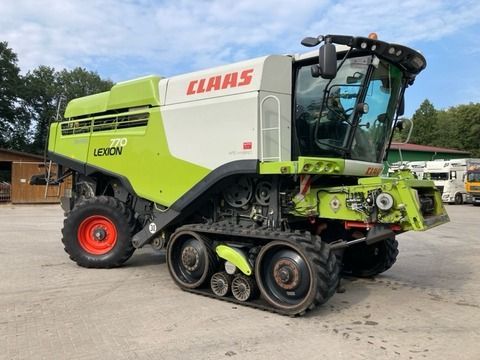 E-FARM: Claas Lexion 770 - Moissoneuse-batteuse - id NSDMLU7 - Année: 2016 - Lecture du nombre d'heure: 3,Puissance du moteur (chevaux): 585,Allemagne