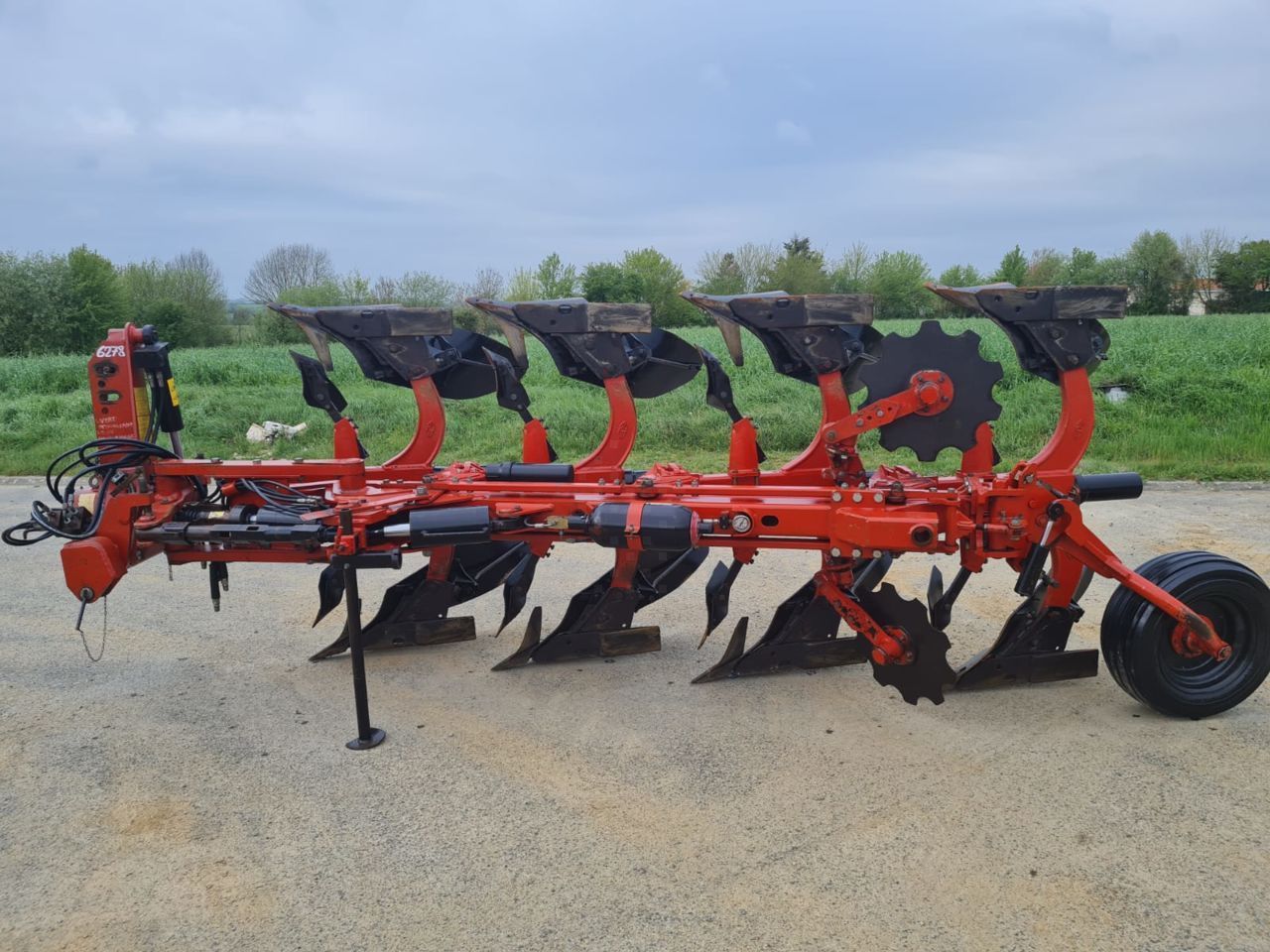 GREGOIRE BESSON rwy47 Charrue 7 000 €