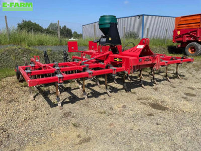 E-FARM: sonstige déchaumeur polycult c35 - 5224hy labbe rotiel - Cultivator - id IPT2C18 - €17,900 - Year of construction: 2021 - France