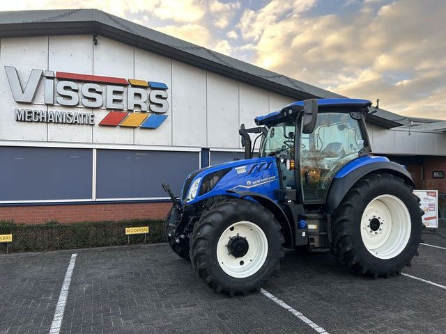 New Holland T5.140 DC Tractor