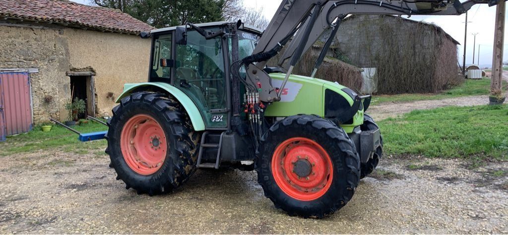 Claas Celtis 456 Tractor €22,000