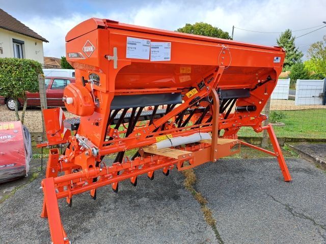 E-FARM: Kuhn sitera 310 - Taladro - id 23FP5ZP - 13.500 € - Año: 2023 - Francia