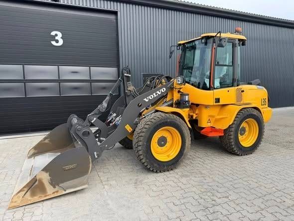 VOLVO l 35 hs Cargador de ruedas 88.317 €