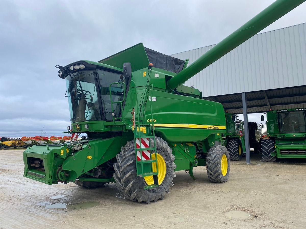 John Deere C 670 Combină de recoltat 75.000 EUR