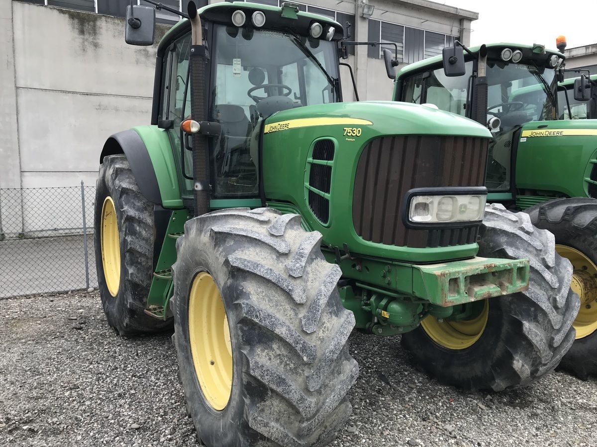 John Deere 7530 tractor €49,000