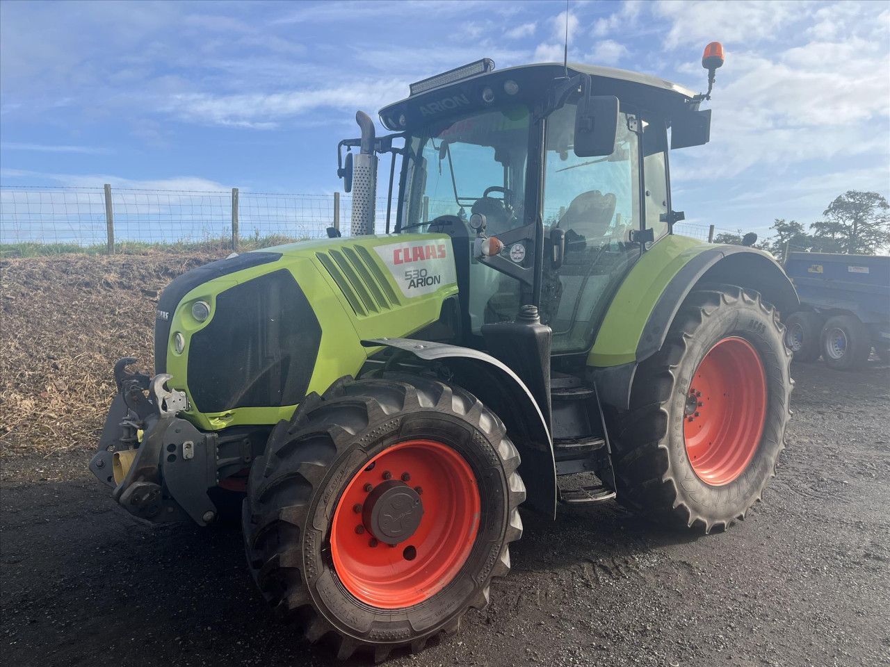 E-FARM: Claas Arion 530 CIS - Tractor - id BB4RD7M - €40,334 - Year of construction: 2015 - Engine hours: 3,850,Engine power (HP): 145,United Kingdom
