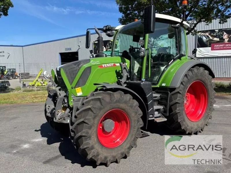 E-FARM: Fendt 313 Vario - Tracteur - id ELAGQ61 - 114 900 € - Année: 2021 - Lecture du nombre d'heure: 2 880,Puissance du moteur (chevaux): 132,Allemagne