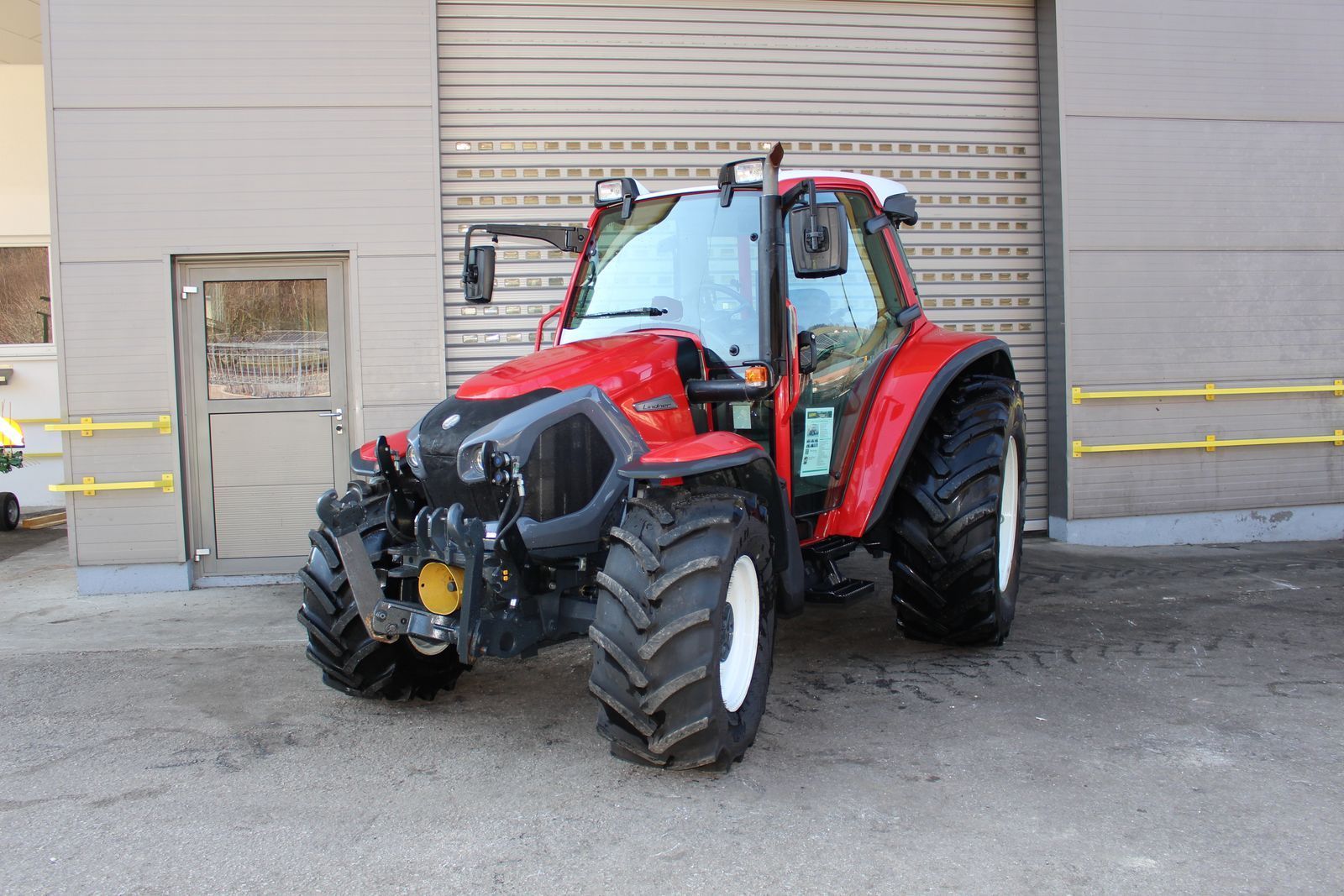 Lindner Lintrac 90 Traktor 65 667 €