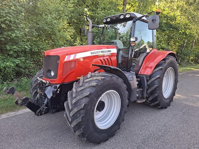 E-FARM: Massey Ferguson 6475 - Traktor - id YS8L1FF - 45.000 € - Baujahr: 2009 - Abgelesene Motorstunden: 5.926,Motorleistung (PS): 135,Deutschland