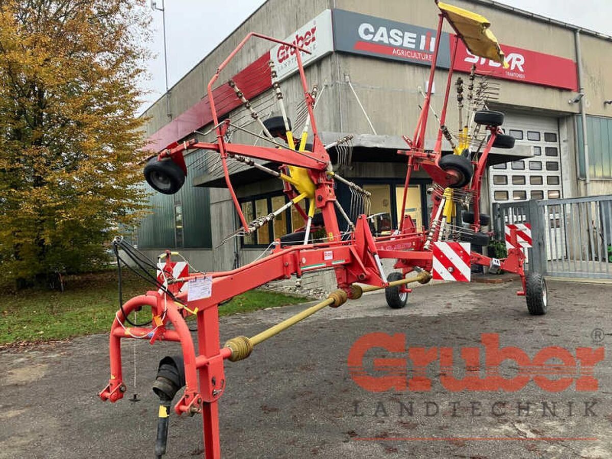 E-FARM: pöttinger eurotop 651 a - Tedder - id 9I712F6 - €8,451 - Year of construction: 2004 - Germany