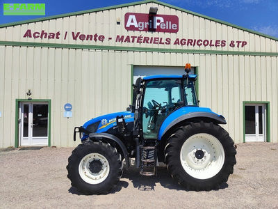 E-FARM: New Holland T5.115 - Tractor - id J6TC7XX - €39,000 - Year of construction: 2015 - Engine hours: 5,209,Engine power (HP): 115,France