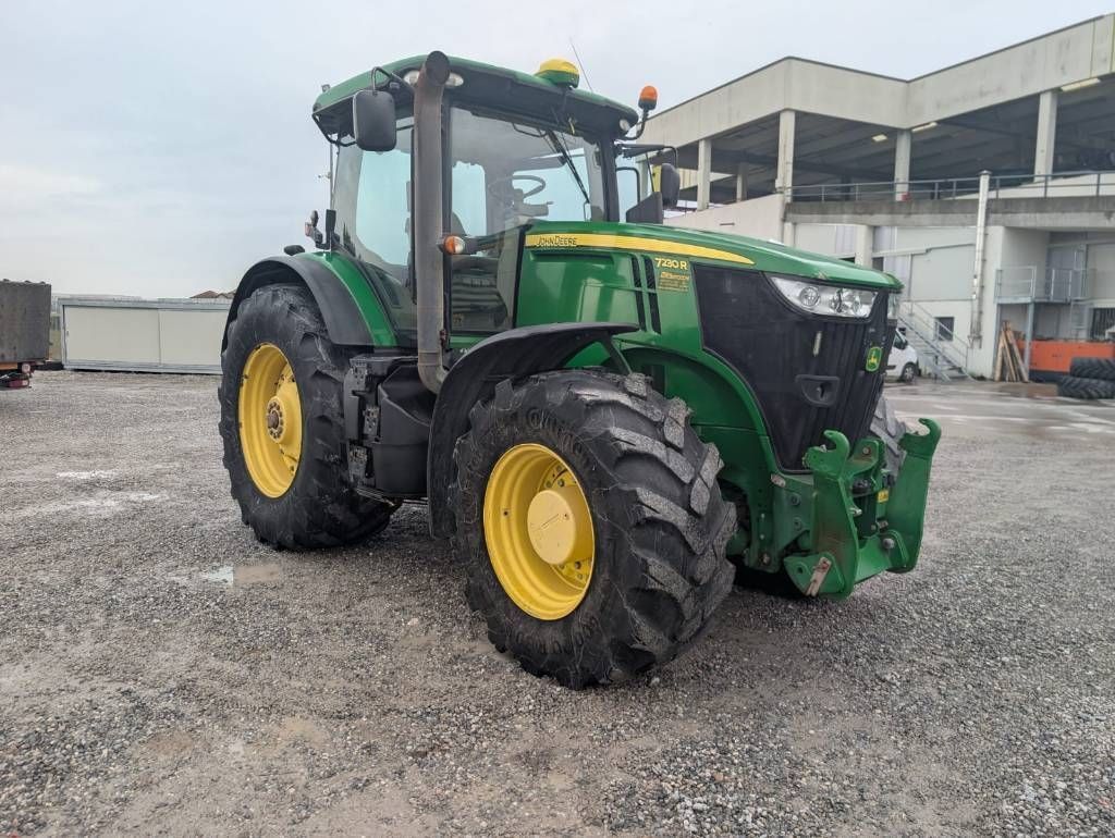 John Deere 7230 R Tracteur 45 000 €