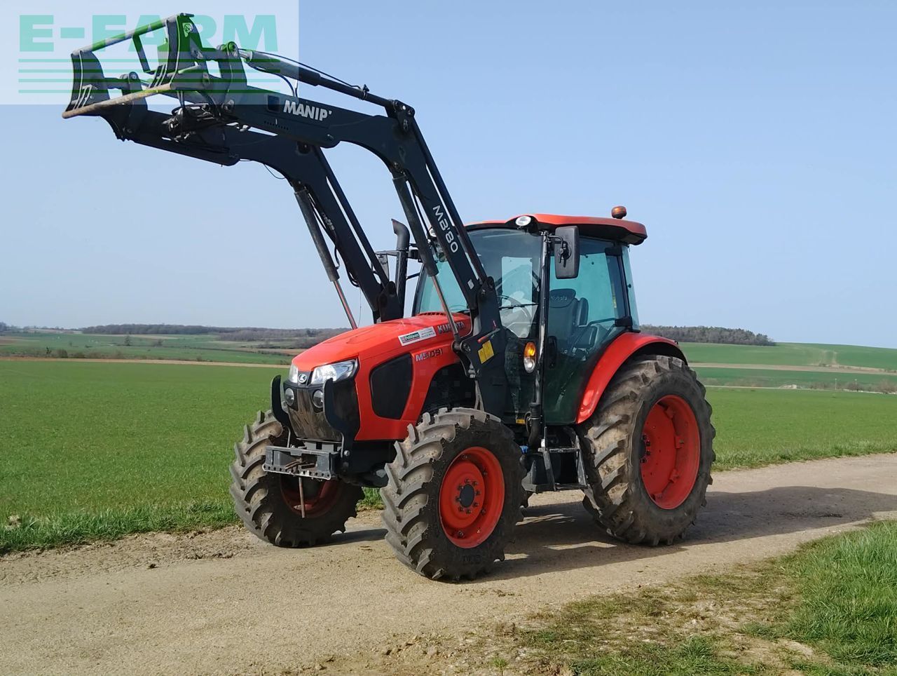 Kubota M5091 Tractor €37,000