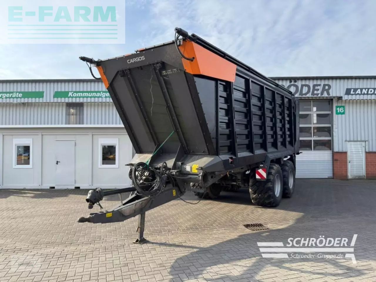 Claas cargos 750 + laderaumabdeckung Snittervogn 37.885 €
