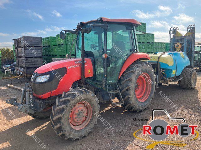 E-FARM: Kubota M 7060 - Tracteur - id HNPXLPB - 27 300 € - Année: 2014 - Lecture du nombre d'heure: 3 150,Puissance du moteur (chevaux): 70,France