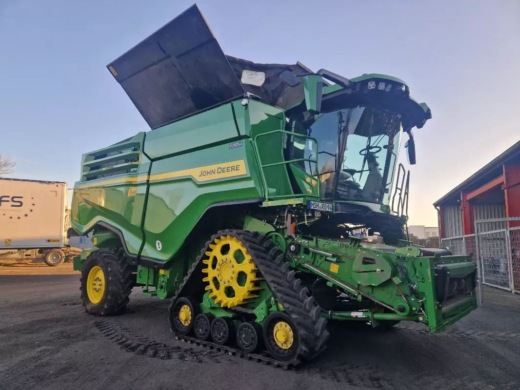 E-FARM: John Deere X9 1000 - Κομπίνα - id CYRJSTZ - Χρονία: 2023 - Μετρητής ωρών: 330,Ισχύς κινητήρα: 630,Γερμανία