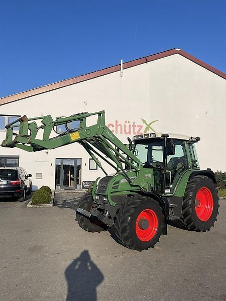 E-FARM: Fendt 309 ci mit fl, fh, bj. 2005 - Traktor - id 7ZWI8WR - 39.900 € - Baujahr: 2005 - Abgelesene Motorstunden: 8.240,Motorleistung (PS): 113,Deutschland