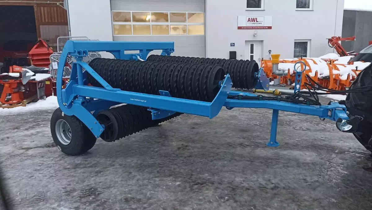 E-FARM: Intertech it 6.3 - Presses and roller - id FKCNPCV - Year of construction: 2025 - Austria