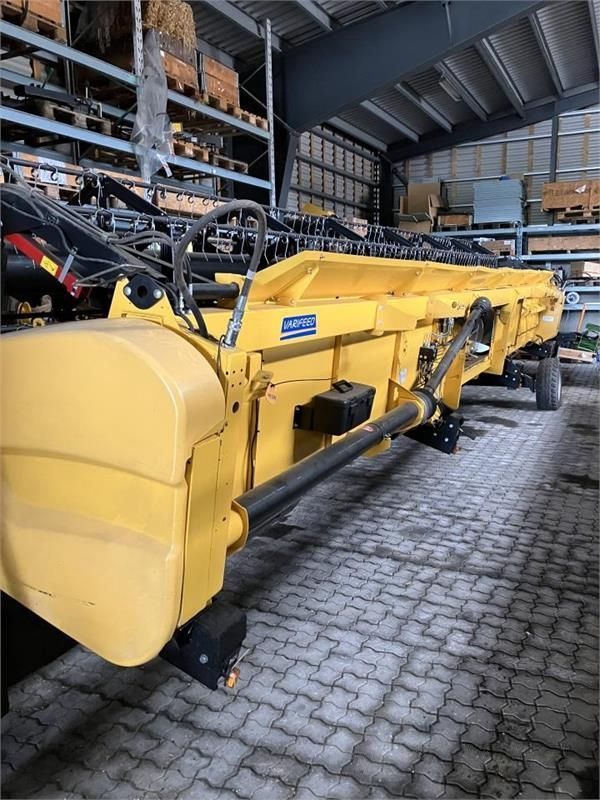 New Holland 35" vf skærbord/vogn Cabezal 33.320 €