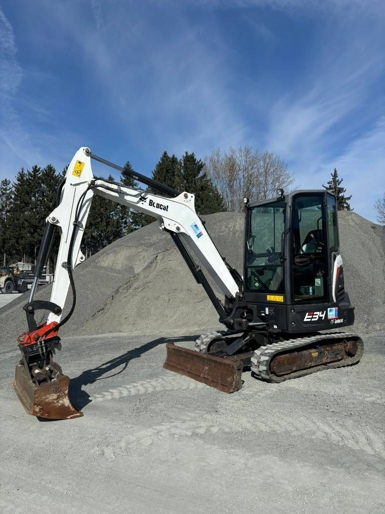Bobcat E34 Mini excavator €28,900