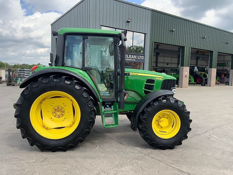 John Deere 6430 Traktor 34.060 €