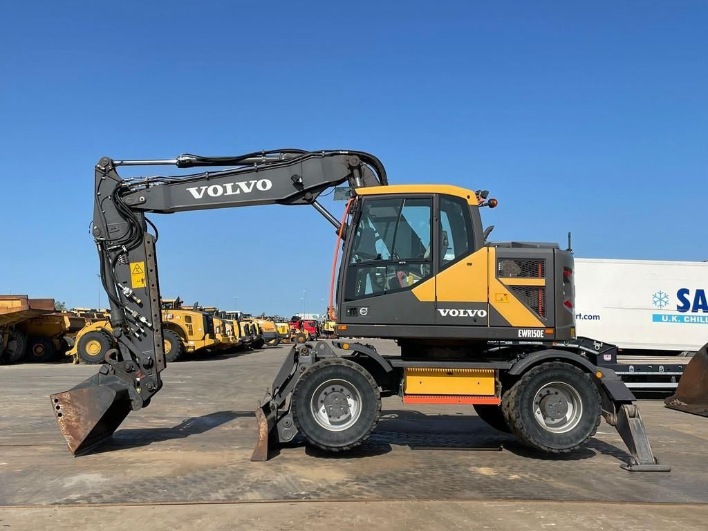 VOLVO ewr 150 e Radbagger 82.000 €